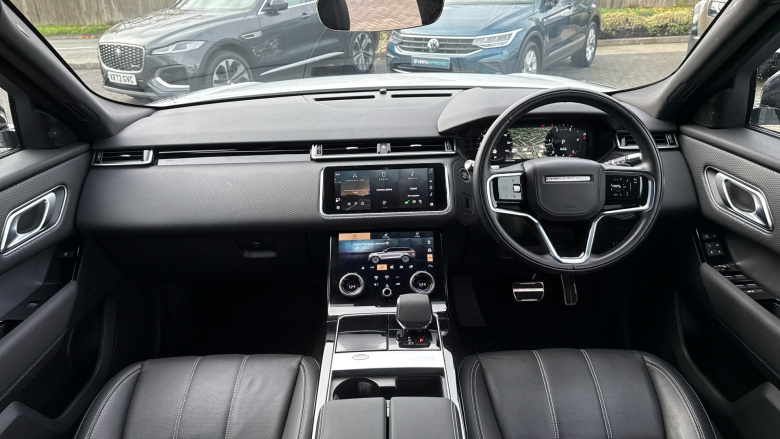 Land Rover Range Rover Velar 2.0 D200 R-Dynamic SE 5dr Auto Diesel Estate